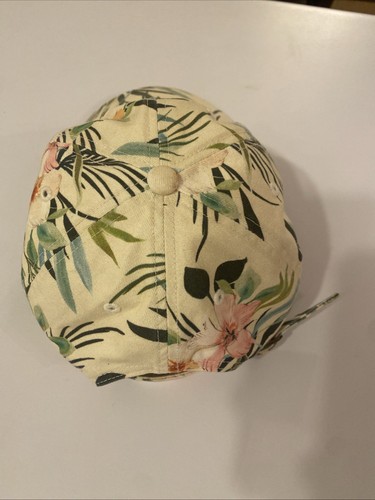 Atlanta Braves 47 Brand Tropical Floral Hawaiian Baseball Hat Women's Adjustable - Picture 3 of 9