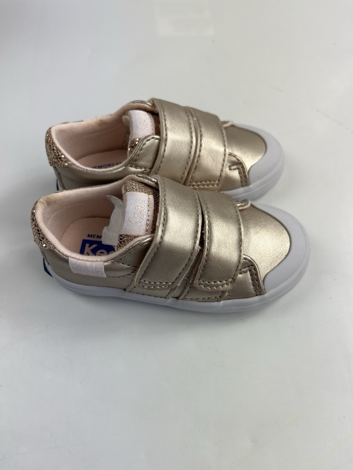 Keds Toddler Girl Courtney Hook & Loop Sneaker, Rose Gold, Size 4.5M