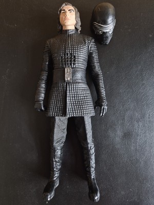 Star Wars Hasbro Kylo Ren sprechende interaktive Figur 12'' C1435103