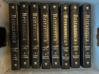 Encyclopedia Britannica 15th Edition 1990 Various Volumes