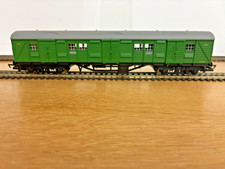 Hornby R4057A Southern Region Luggage Van Malachite Green New boxed