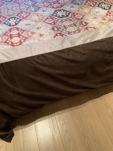Double Silk And Velour Bedspread With Matching Pillow Cases And Cushion Covers - Picture 5 of 9