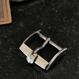 nos-Bulova-Accutron-Stainless-Steel-Tuning-Fork-Vintage-Watch-Band-Buckle-16mm