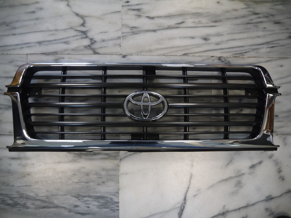 53101-60130 New Grille Chrome / Black FJ80 Landcruiser 80 Series