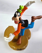 2005 Goofy McDonald's Happiest Celebration Happy Meal Toy w/Stand