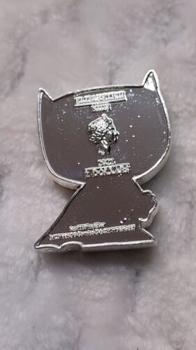 Batman Chibi Münze Sammlerstück 5% Silber und Emaille 2021 - Bild 3 von 5