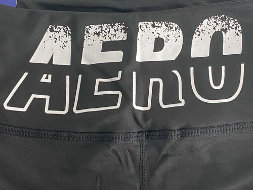 Pantalones cortos deportivos para mujer Aeropostale talla L negros y blancos ropa activa - Imagen 2 de 9