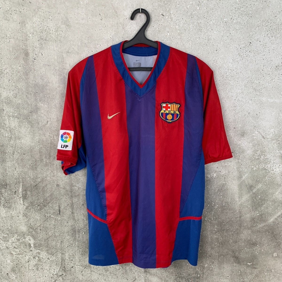 ウェア 2002-03 FC BARCELONA NIKE GAME SHIRTS FC BARCELONA 2002 2003 HOME FOOTBALL SHIRT NIKE JERSEY SIZE XL
