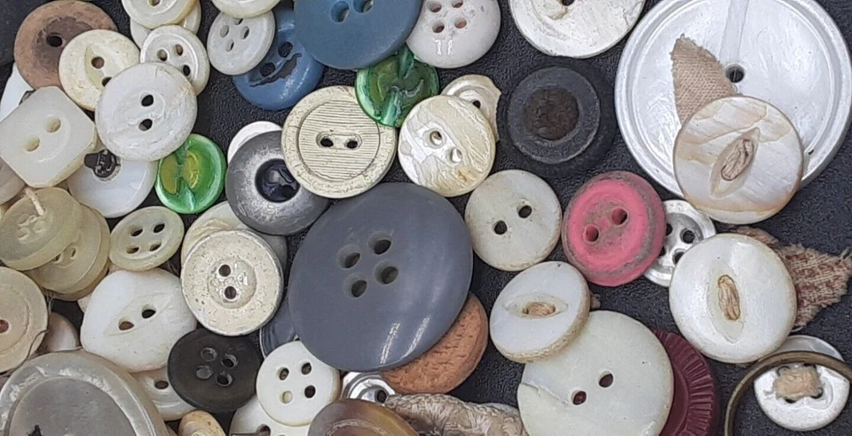 Big Lot Sewing Button Bakelite Shell Pearl Shank plus more! antique vintage MIX - Image 3 of 4