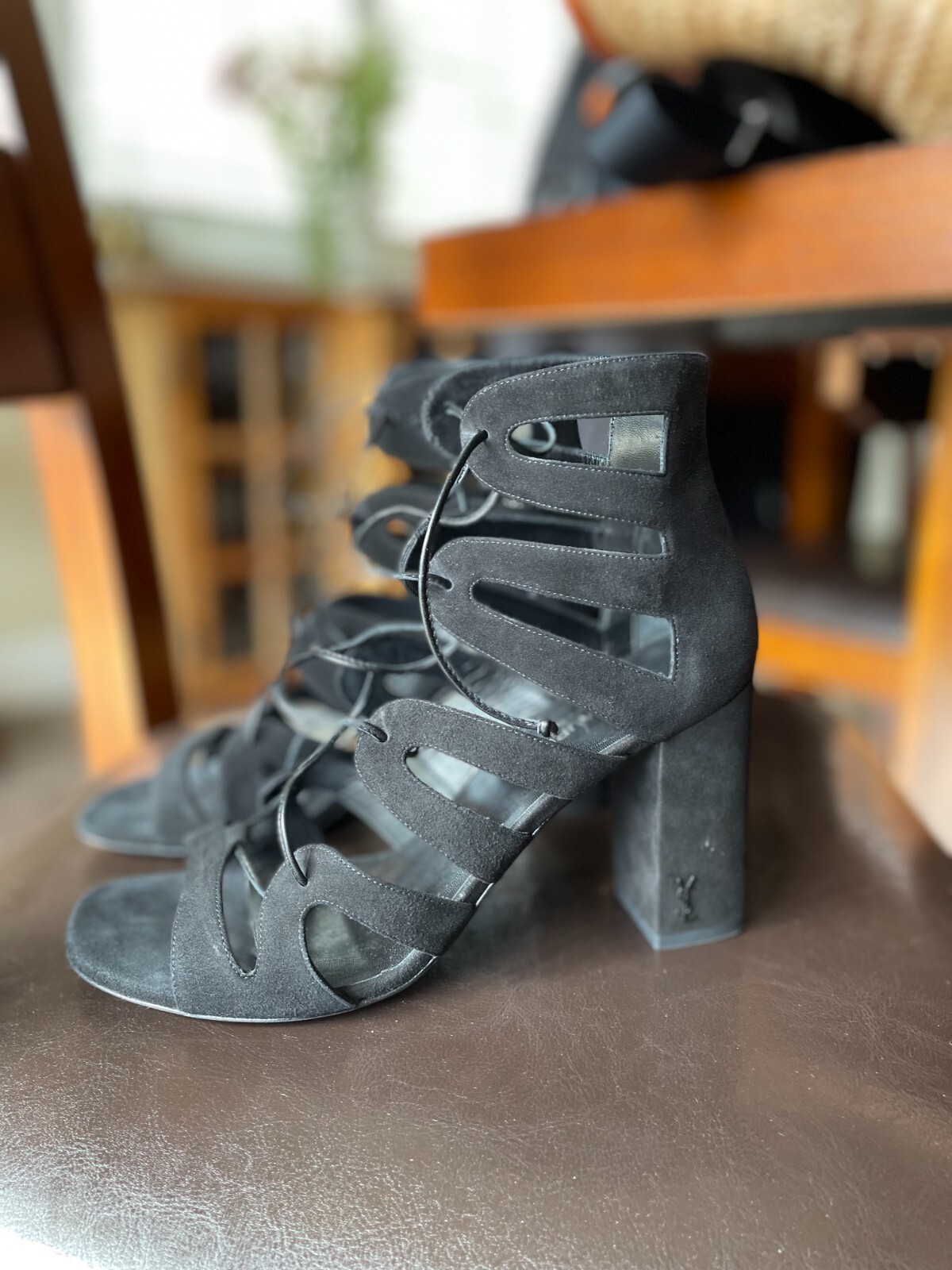 Saint Laurent sandalo con lacci in camoscio nero bambino taglia 7 5 US 38 5 EU