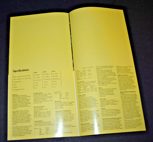 *Original* 1972 Volvo Auto Sales Brochure - All Models - Picture 6 of 6