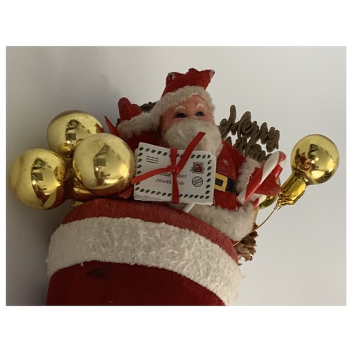 Vtg Flocked 9” Christmas Santa Boot W/Santa/Acorns/Balls/Etc. - E. Germany - Picture 9 of 12