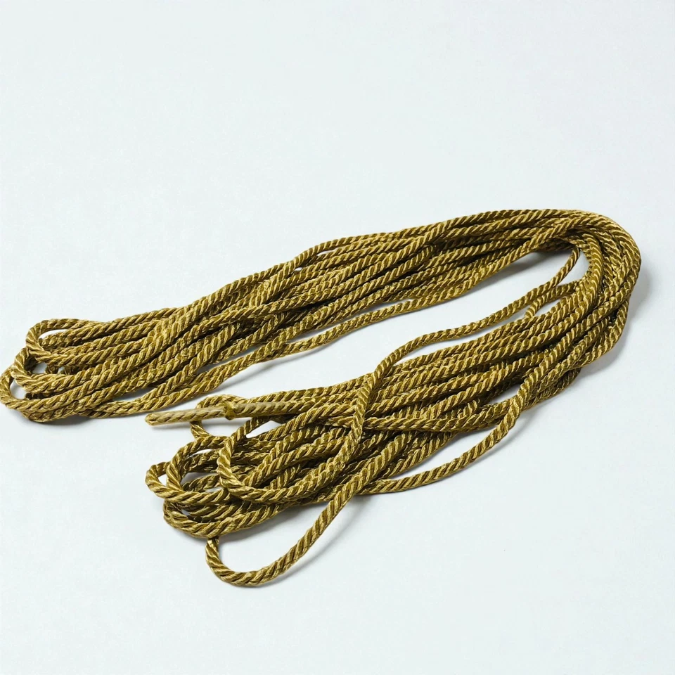 Cuerda de cuerda dorada retorcida 1991 vintage de 1/4" 10 yardas - para disfraces artesanales y hogar Foto 2 de 3