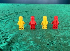 LEGO Space Supply Station 6930 * Complete w/ Mini-Figs & Printed Manual * 1983