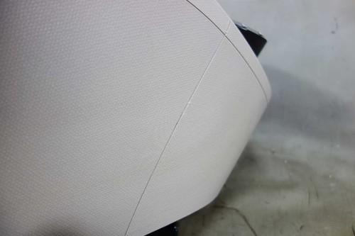 2014-2017 BMW i01 i3 City Vehicle Front Center Console Cup Holder Carum Grey OEM - Picture 5 of 7