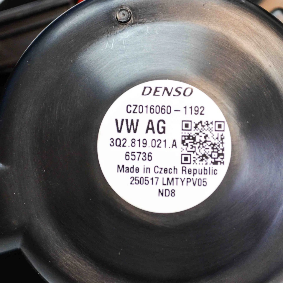 Motor ventilador calefactor VW PASSAT B8 3G2 3Q2819021A 1.4 gasolina 110kw 2017 3616160 - Imagen 4 de 4