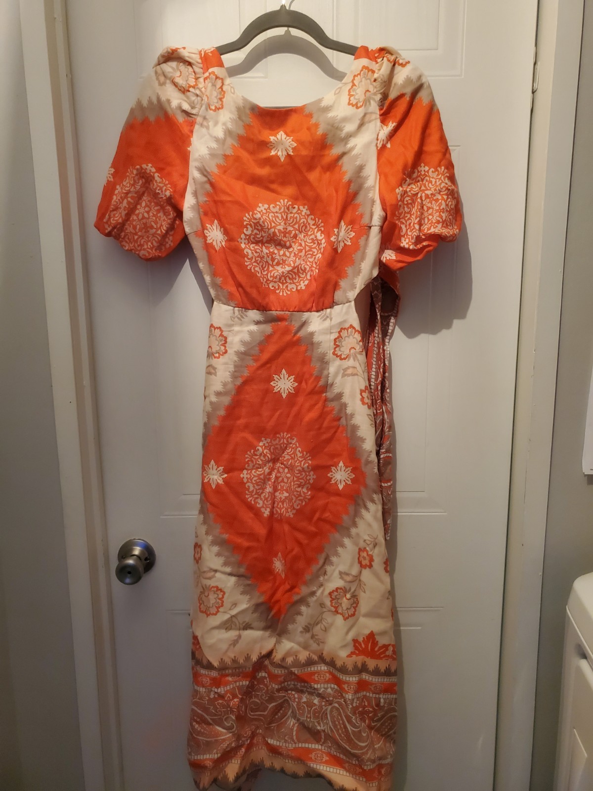 Picture 1 of 3
