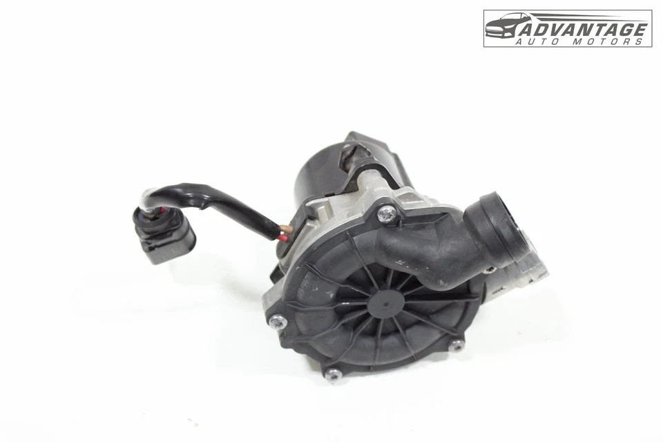 2018 VOLKSWAGEN PASSAT 2.0L ENGINE MOTOR AIR INJECTION PUMP 04E959231 OEM - Image 4 of 4