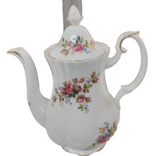 Caffettiera in porcellana Royal Albert Moss Rose 1956 Teiera Inglese con Rose