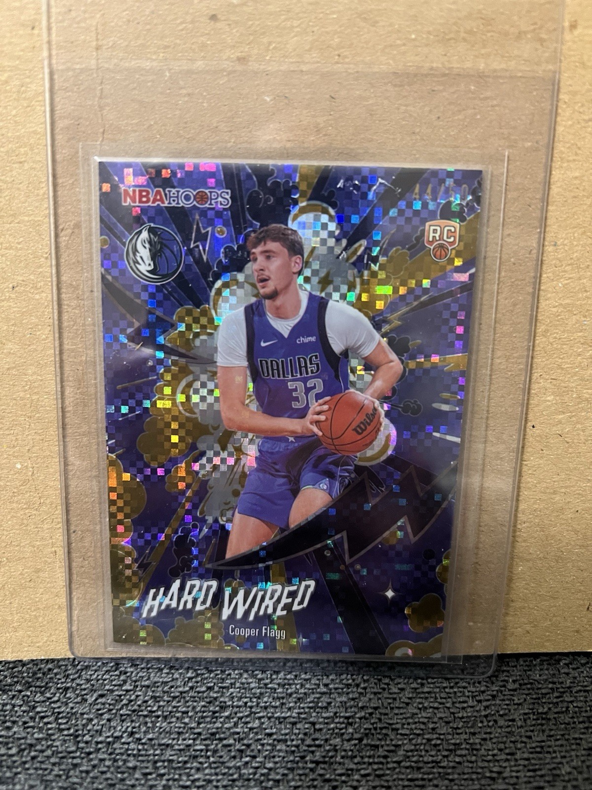 2025-26 Topps NBA Hoops Hard Wired Cooper Flagg Light Burst Gold /50 Rookie SSP