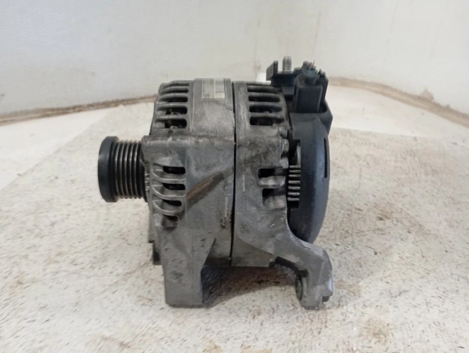 Alternator 210 Amp Fits 12-18 BMW 320i 3905425 - Image 2 of 4