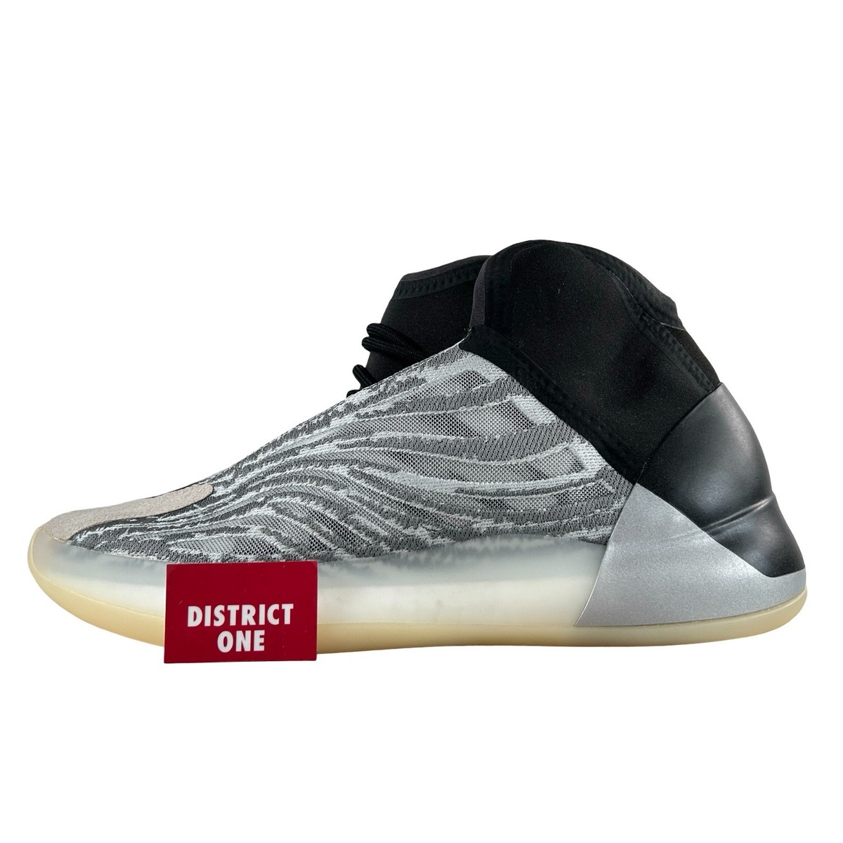 Adidas Yeezy YZY Quantum QNTM Lifestyle Size 10.5 Used A Closer Look: adidas Yeezy YZY QNTM  main image 2
