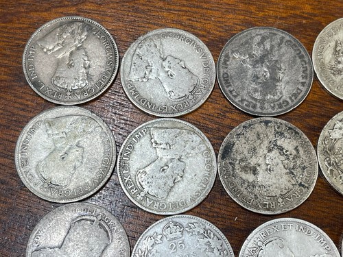 Assorted 1902-1936 Canada 24 Silver 25 Cents Coins Lot High Value - Picture 2 of 7