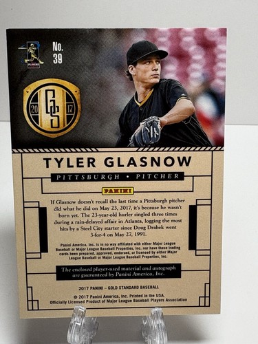 2017 Gold Standard Baseball Tyler Glasnow Rookie Patch Auto 3/199 NO-39 - Picture 5 of 7