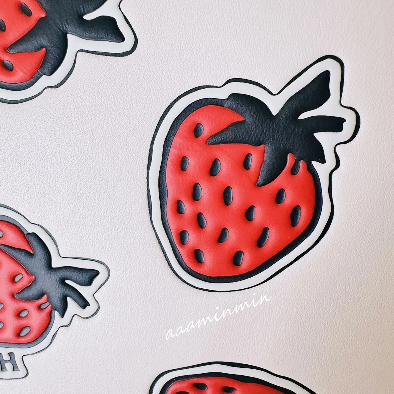 Borsa Coach Swinger 20 nuova con etichetta con stampa fragola CT881 pelle conciata a guanto gesso