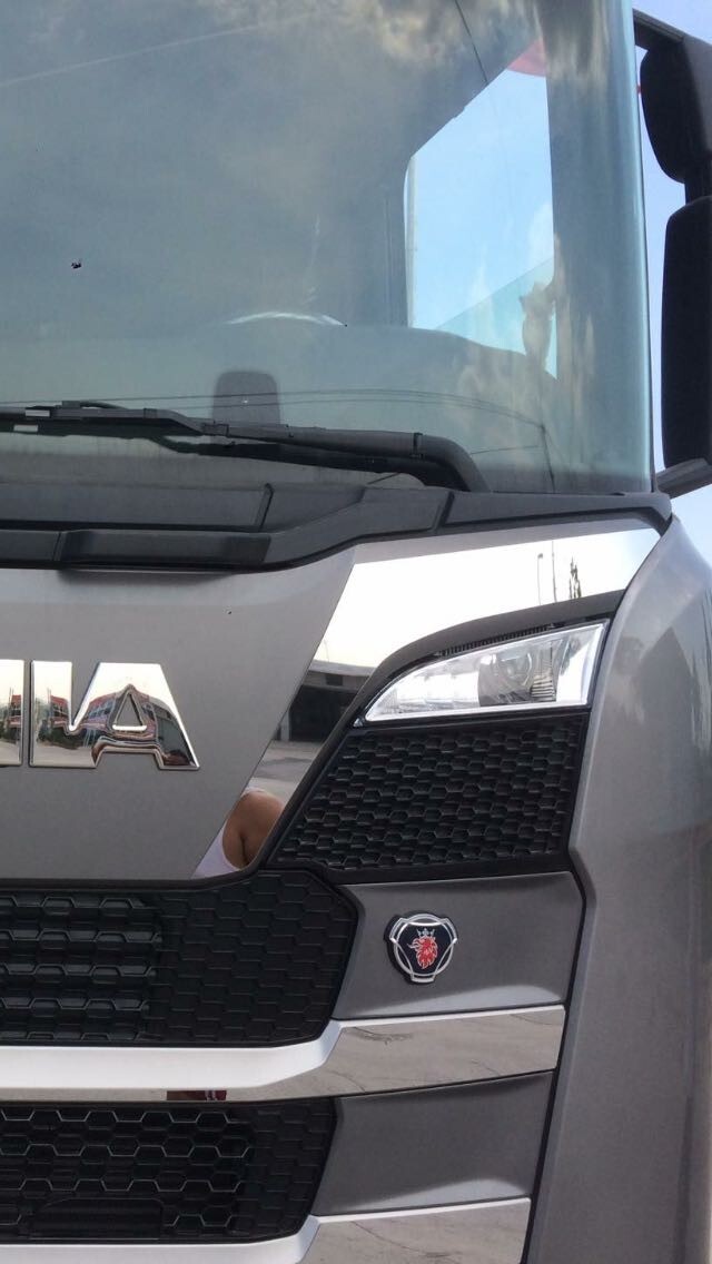 Acero Inox. Superior Parrilla Marco Apto para Scania Nuevo Gen. 2017 +