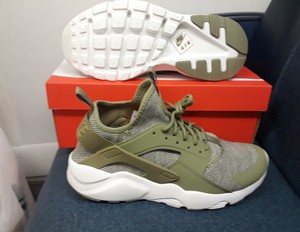 nike huarache for men size 6 nike huarache for men size 6