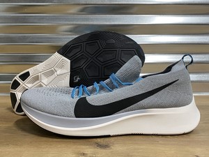 nike zoom fly flyknit wolf grey