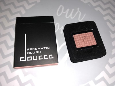 Doucce Freematic Blush Mono In Shade Rouge 59 Dubai Coast 3.4g Neu UVP 11,75 