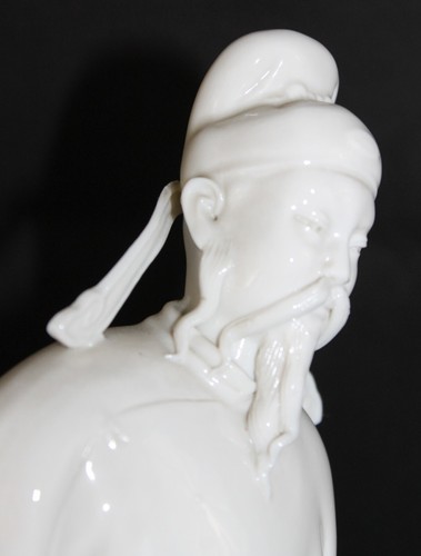 Two Chinese Dehua Blanc de Chine Figurine Porcelain Statue - Picture 8 of 24