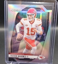 Patrick Mahomes SILVER Prizm Refractor - Kansas City CHIEFS # 138