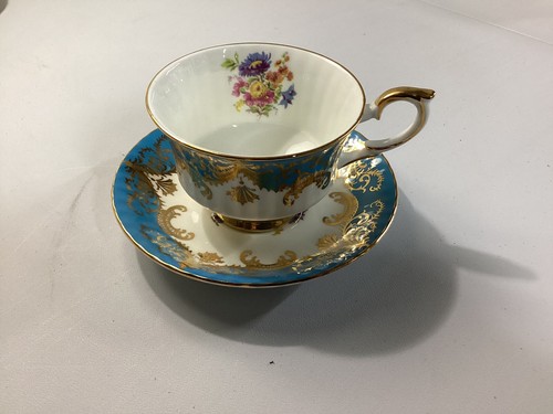 PARAGONE Sua Maestà la Regina tazza da tè e piattino floreale, floreale oro blu-