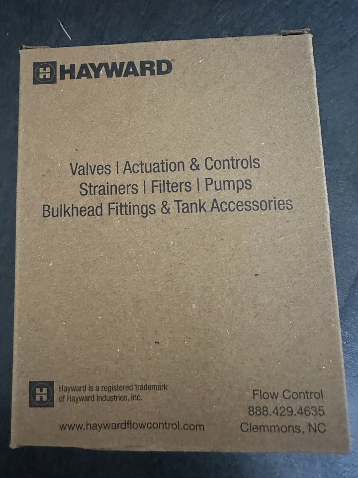 *NEW* Hayward GG225X50  1/4" x 1/2 PVC GG W/Out Gauge - Image 2 of 4