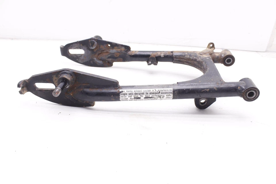 79 Honda Xl75 OEM braço oscilante suspensão braço oscilante e protetor de corrente R8 - Imagem 3 de 4