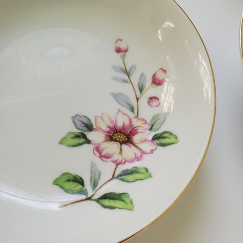 Seyei Say Yay Fine China Dessert bowls Floral Sazanqua Japan 5 1/2" set of 4 - Picture 3 of 6