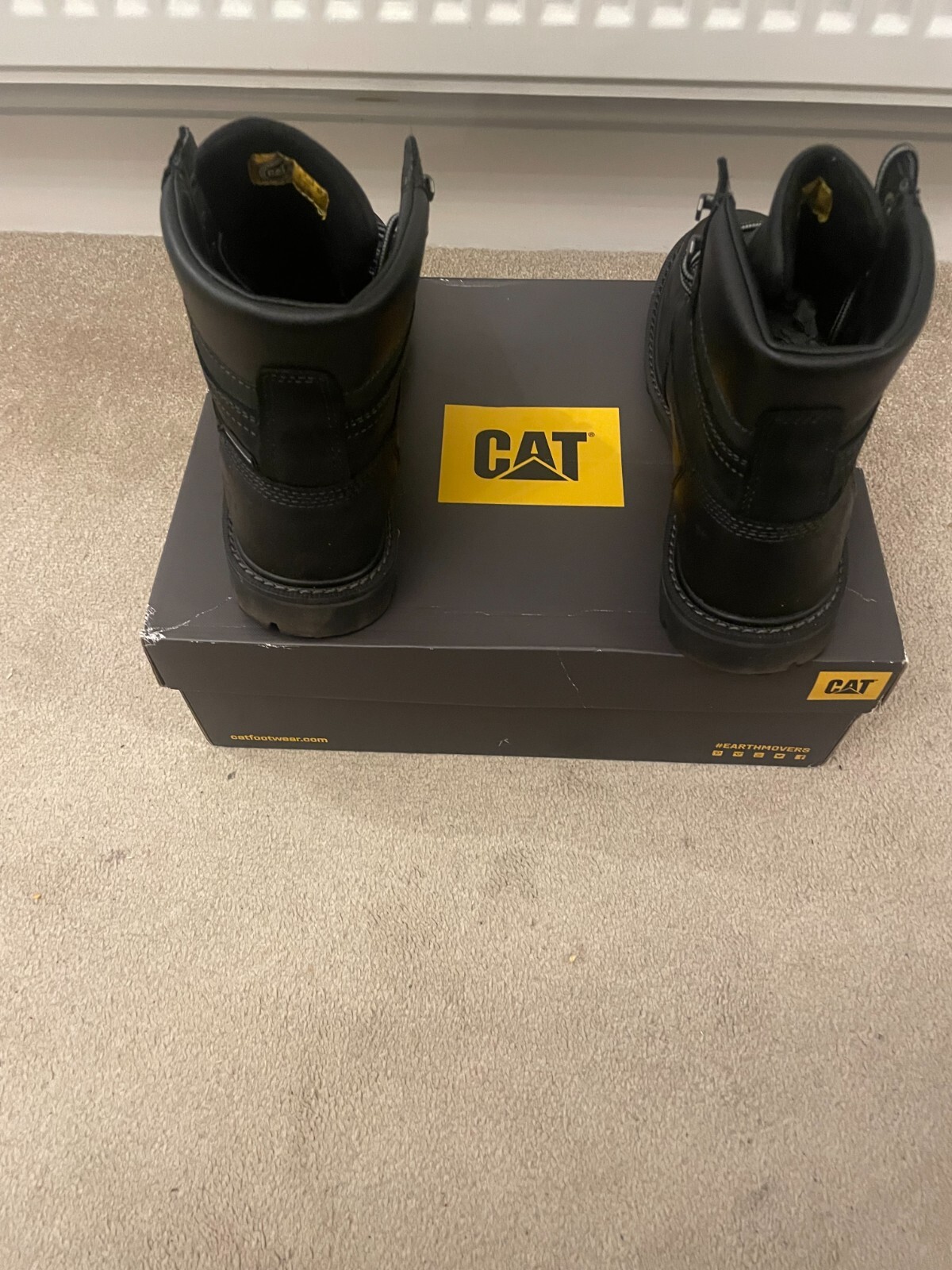 CAT CATERPILLAR Deplete Mens size 8 (42) Waterproof Leather Ankle Shoes