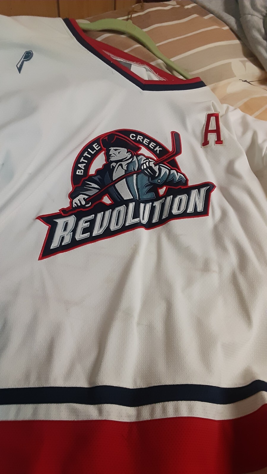 2009-10 Battle Creek Revolution (AAHL) #9 Joe Gerbe game worn jersey