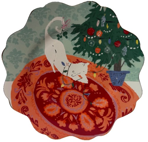 Classic Anthropologie Emily Isabella 8.25” Gold Trim Ruffled Plate Christmas Cat