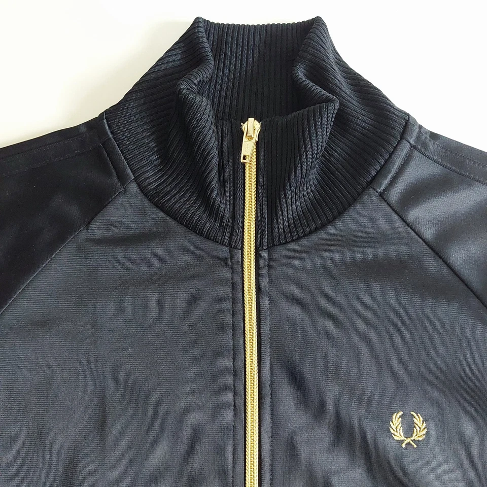 FRED PERRY  Sportswear Tracktop Jacket   Black and Gold     Size XS - Imagen 3 de 4