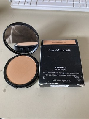 bareMinerals Barepro 16hr Skin-Perfecting Powder Foundation