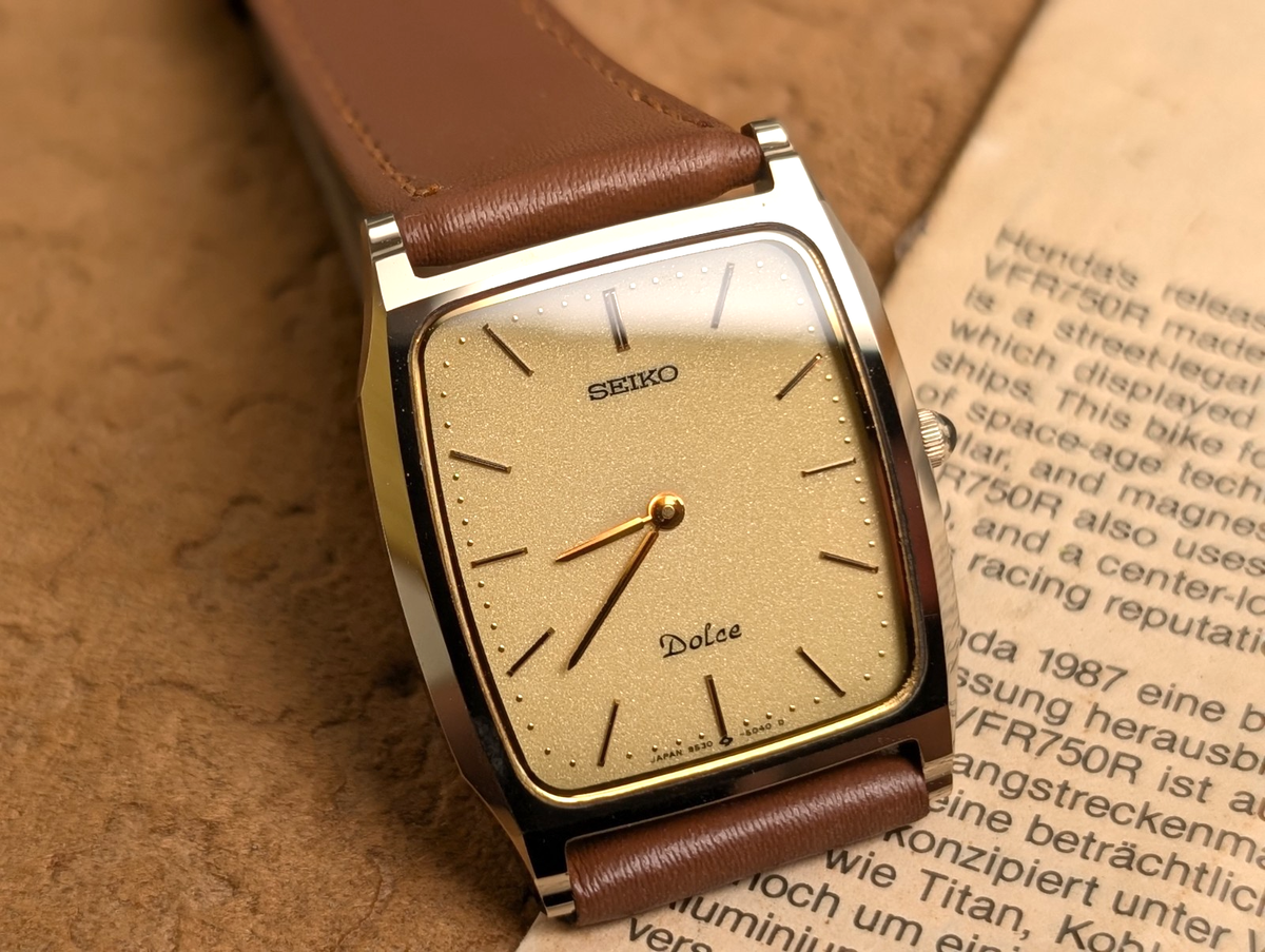 Vintage 1980's SEIKO Dolce 9530-5030 Gold Quartz Tank Men's Watch