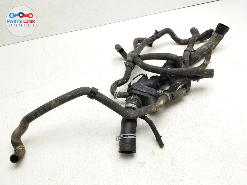 2017-20 LAND ROVER DISCOVERY 5 ENGINE RADIATOR COOLING THERMOSTAT HOSE PIPE SET - Image 4 of 4