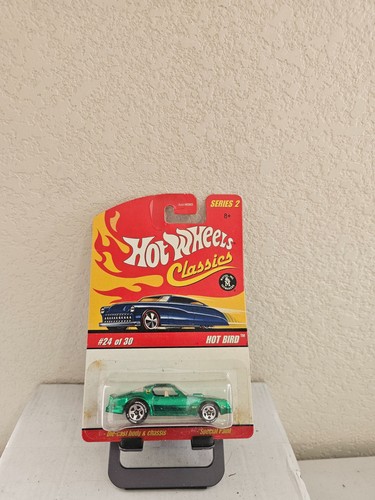 Hot Wheels Classics Series 2 Hot Bird #24/30 Spectraflame Green E8