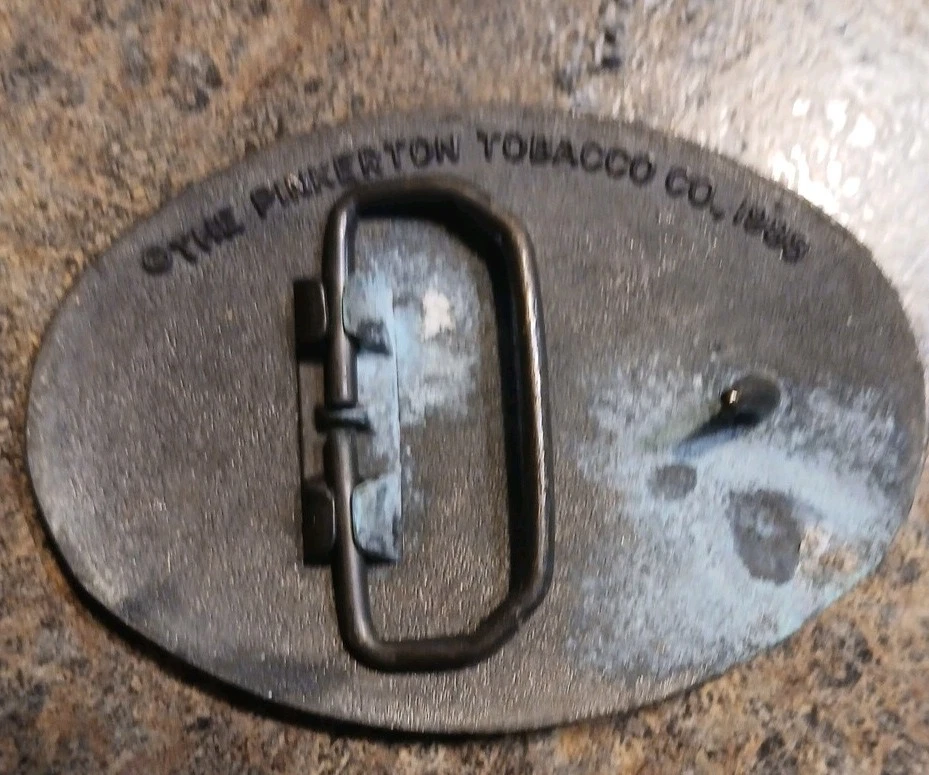 VTG 1988 RED MAN CHEWING TOBACCO BRASS BELT BUCKLE COLLECTIBLE PINKERTON CO - Image 2 of 3