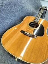 MARTIN Acoustic Guitar D-28 Used