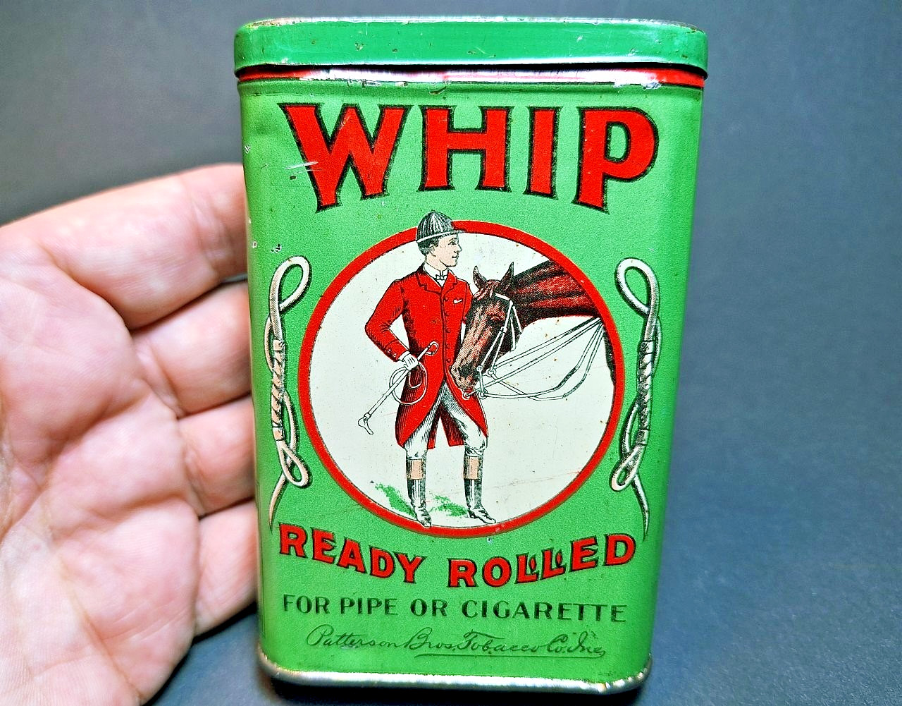 For sale: 1x VP WHIP-PATTERSON TIN:  SUPERB 1920s vertical pocket tobacco tin!!
